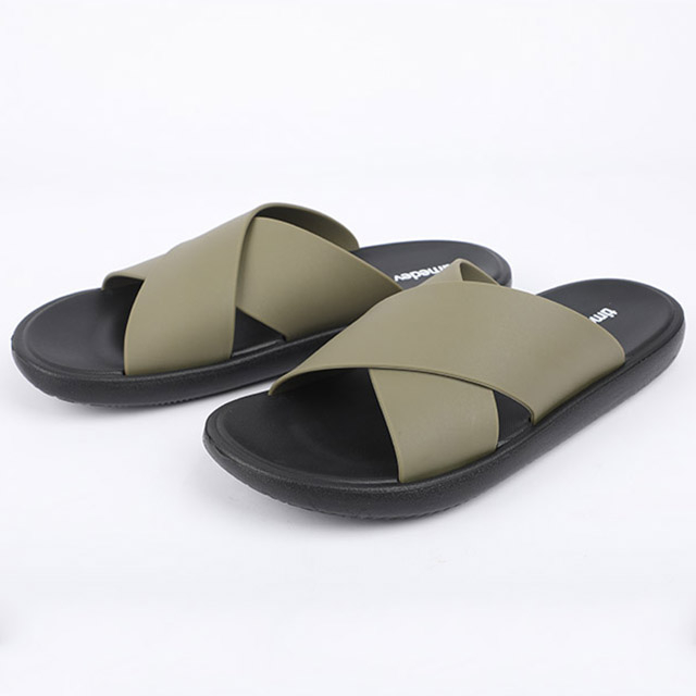 Men’s Crossband Slide Sandal