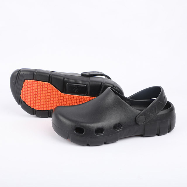 Men’s Easy-Step Vent Clog