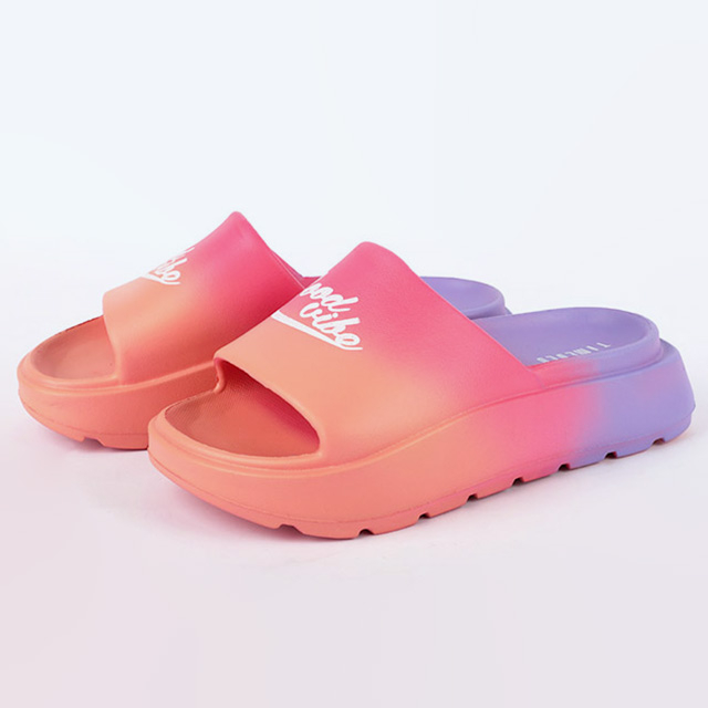 Women's Gradient Slide with Spray-Color Platform Sole
