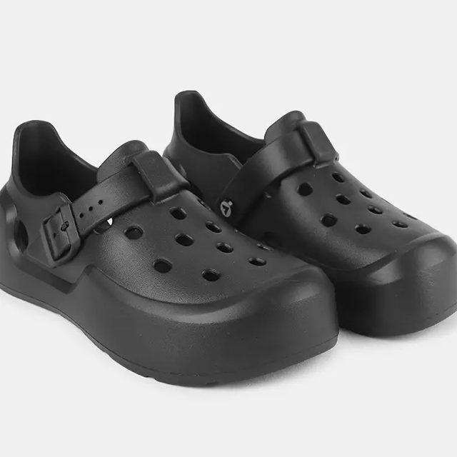 Women’s Injection Clog (241132)