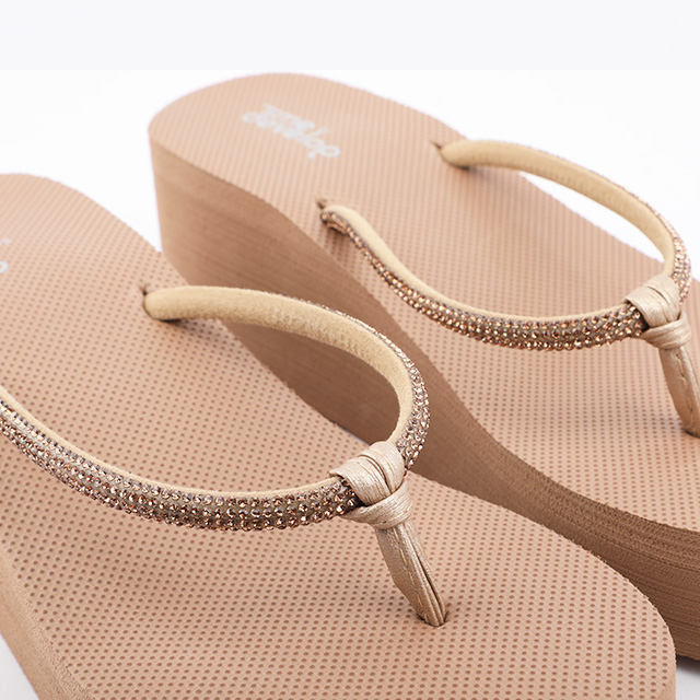 Womens Wedge Sandal (17408)