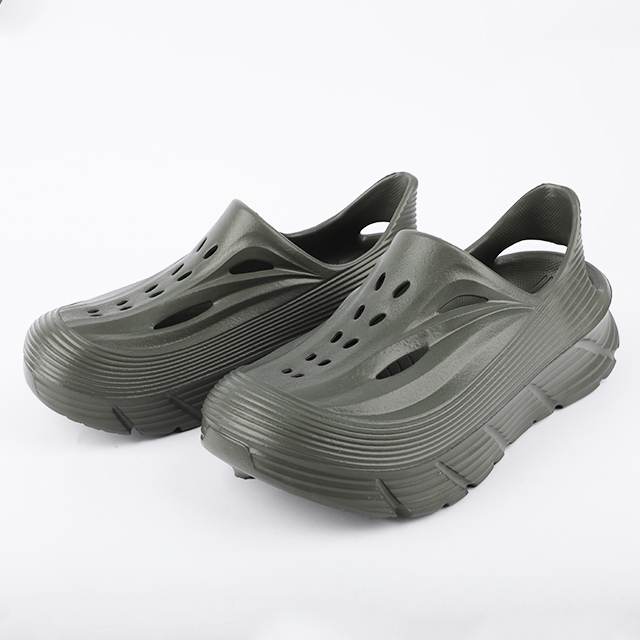 Unisex Injection Clog (99162)